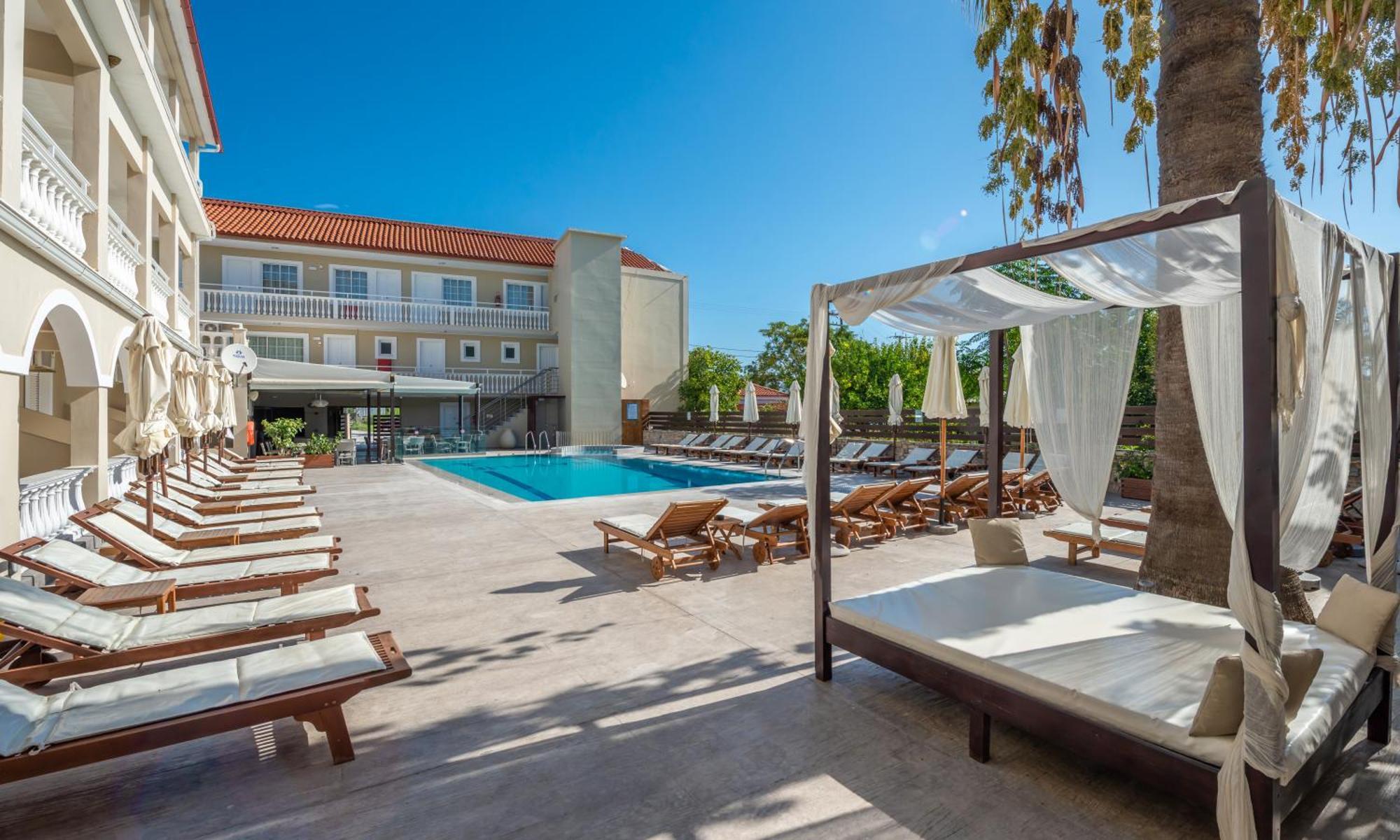 Natalie Hotel Лаганас Екстериор снимка